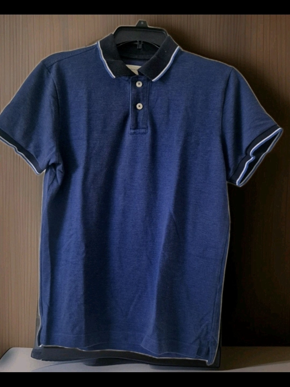 Aeropostale Men's Navy Polo with White-Trim Collar